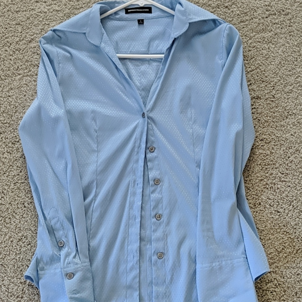 Express textured button down shirt _ v neck